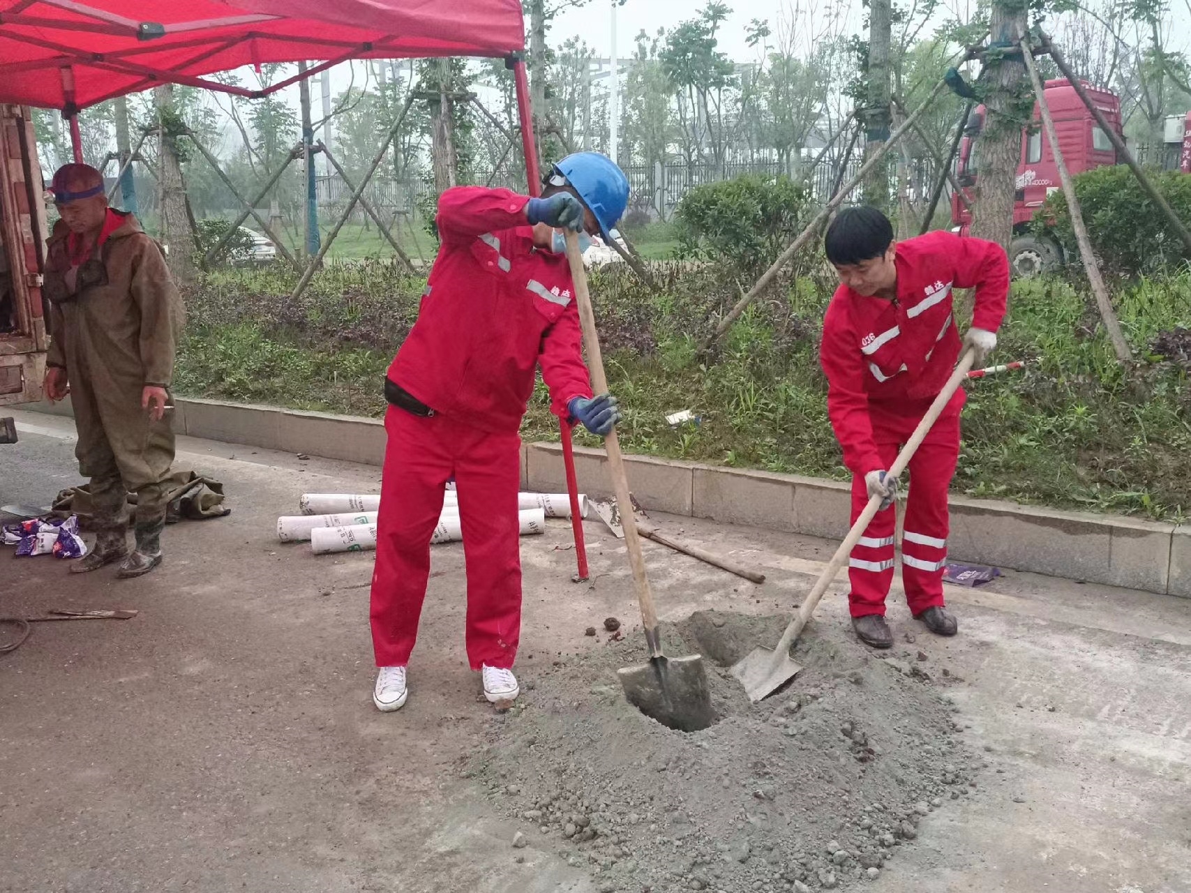奉贤管道疏通哪家好】及时进行市政管道清淤